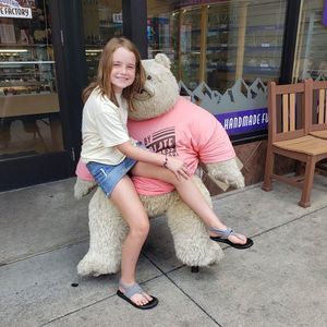 Meet your Posher, Stacie